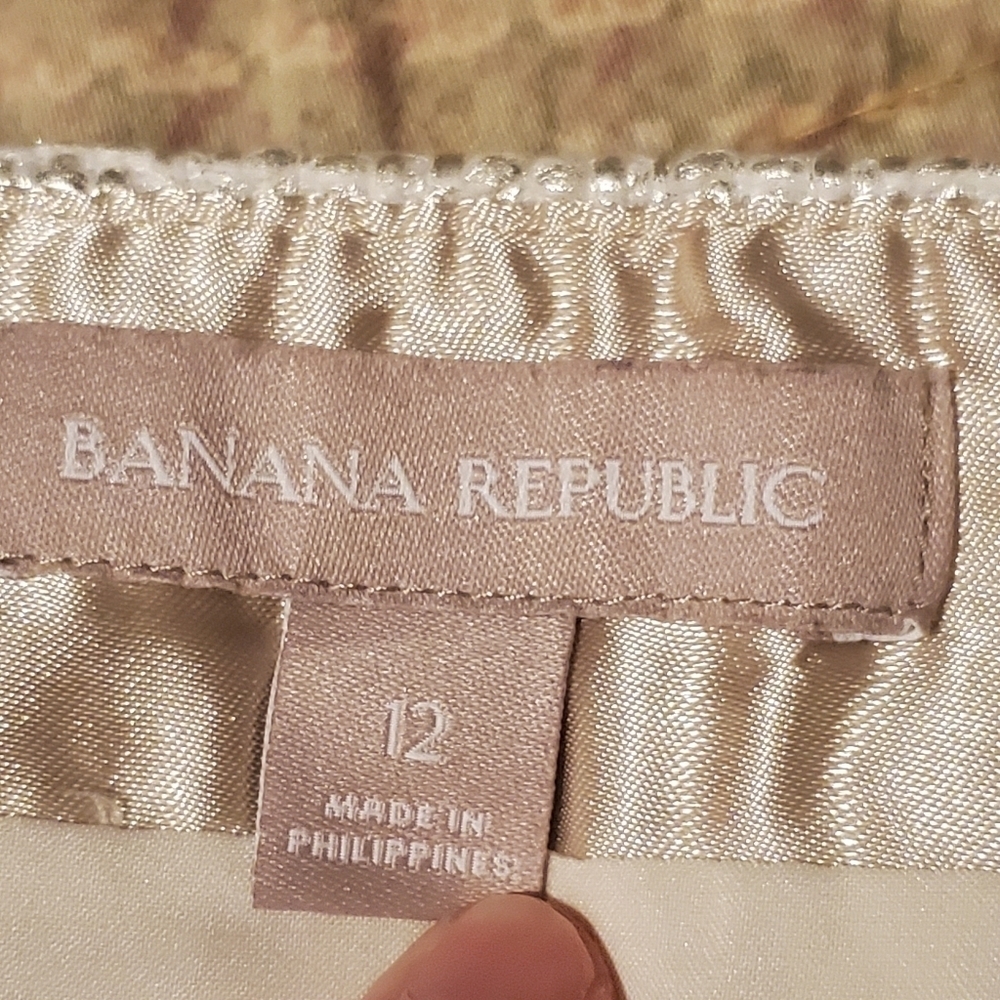 BANANA REPUBLIC SLIVER CREAM Shimmer Mini Skirt Size 12 Side Zipper - Picture 3 of 8